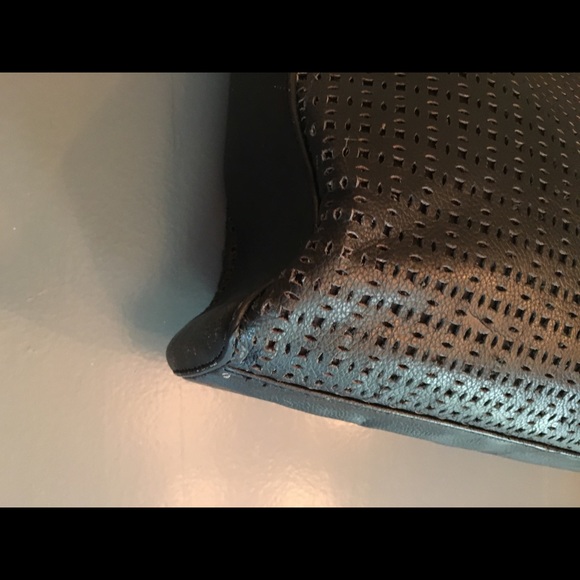 BCBGMAXAZRIA tote bag 💼 - Picture 6 of 8